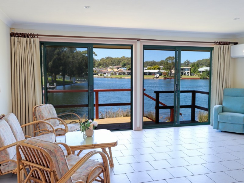 9 Plover Close, Sussex Inlet NSW 2540