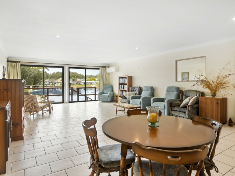 9 Plover Close, Sussex Inlet NSW 2540