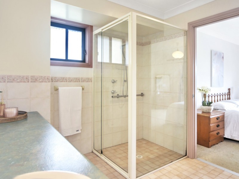 9 Plover Close, Sussex Inlet NSW 2540