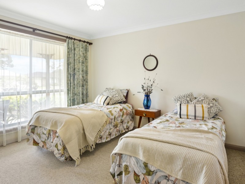 9 Plover Close, Sussex Inlet NSW 2540