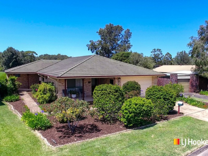 9 Plover Close, Sussex Inlet NSW 2540