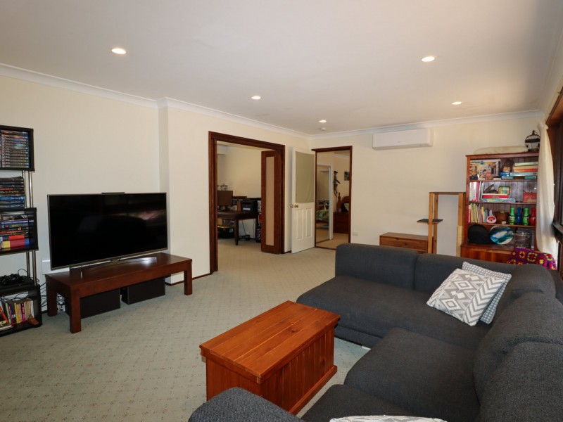 D2880b Princes Highway, Wandandian NSW 2540