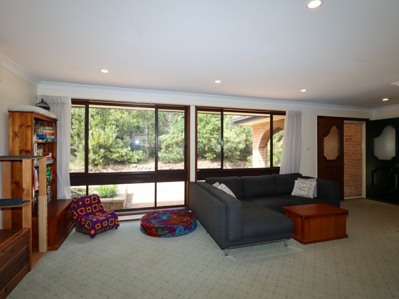 D2880b Princes Highway, Wandandian NSW 2540