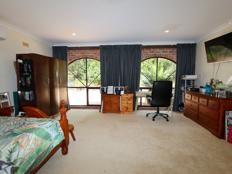 D2880b Princes Highway, Wandandian NSW 2540