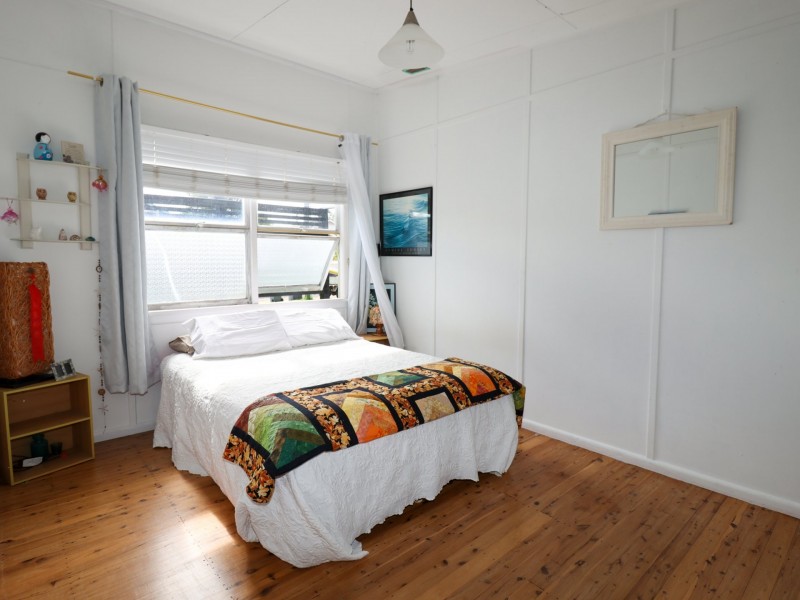 10 Swan Avenue, Cudmirrah NSW 2540