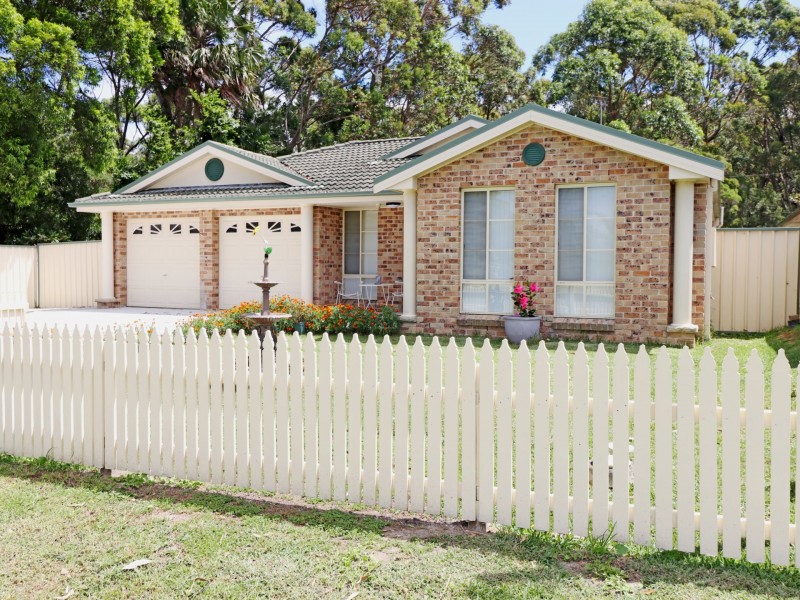 71 Lakehaven Drive, Sussex Inlet NSW 2540
