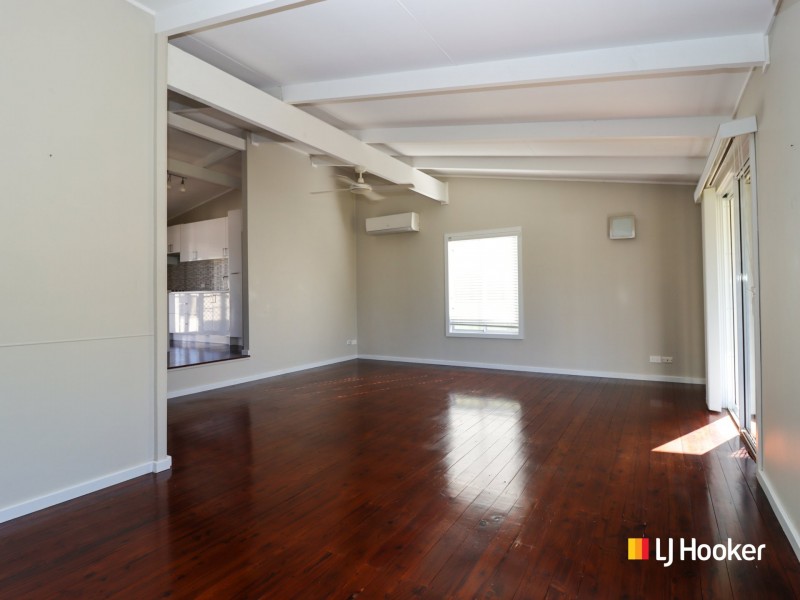 9 Lyons Road, Sussex Inlet NSW 2540