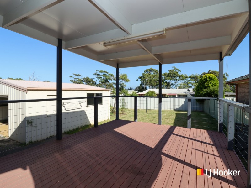9 Lyons Road, Sussex Inlet NSW 2540