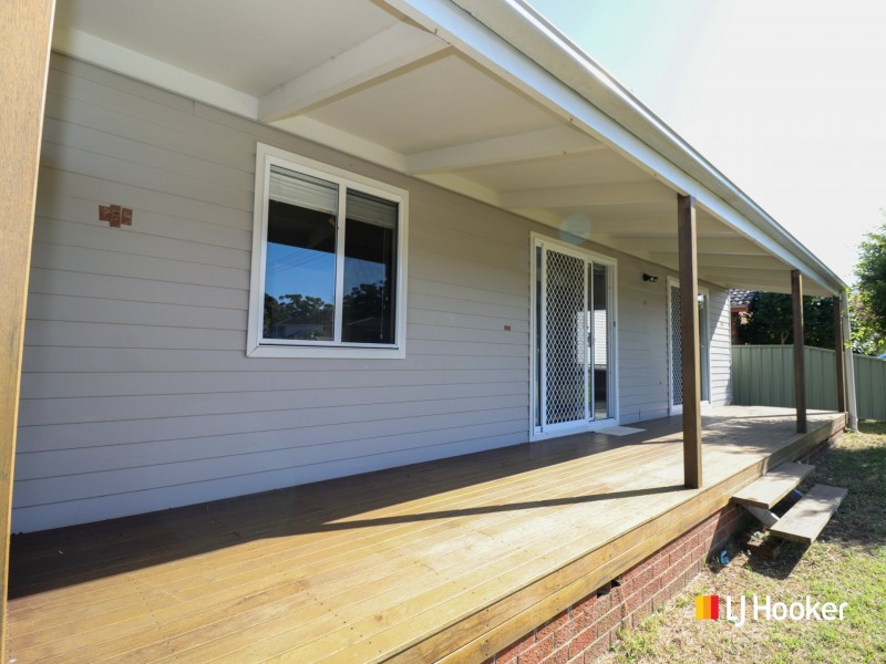9 Lyons Road, Sussex Inlet NSW 2540