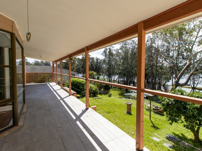 55 Ray Street, Sussex Inlet NSW 2540