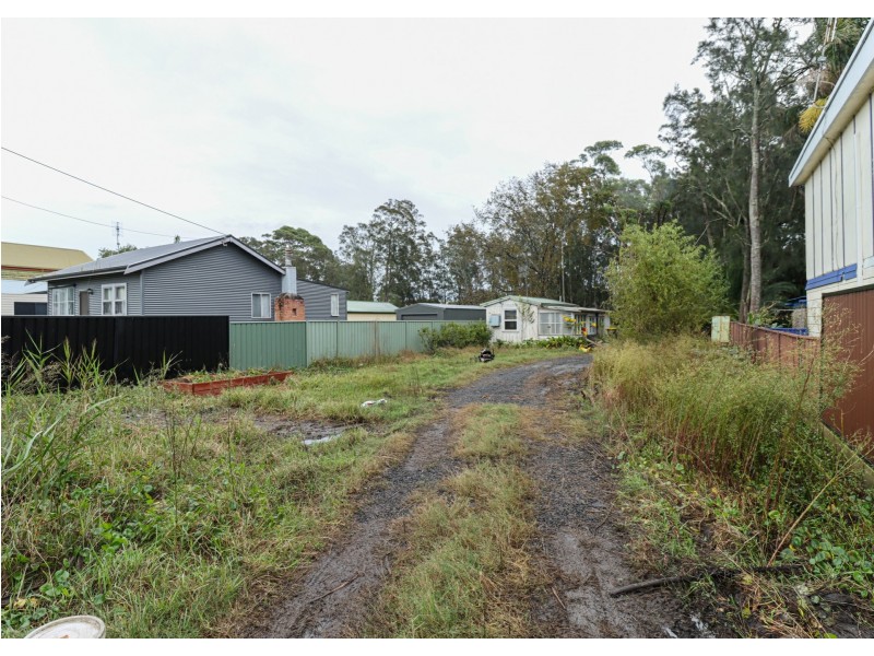 13 Wunda Avenue, Sussex Inlet NSW 2540