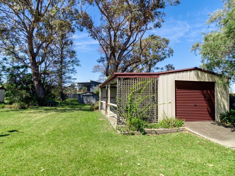 8 Banksia Street, Sussex Inlet NSW 2540
