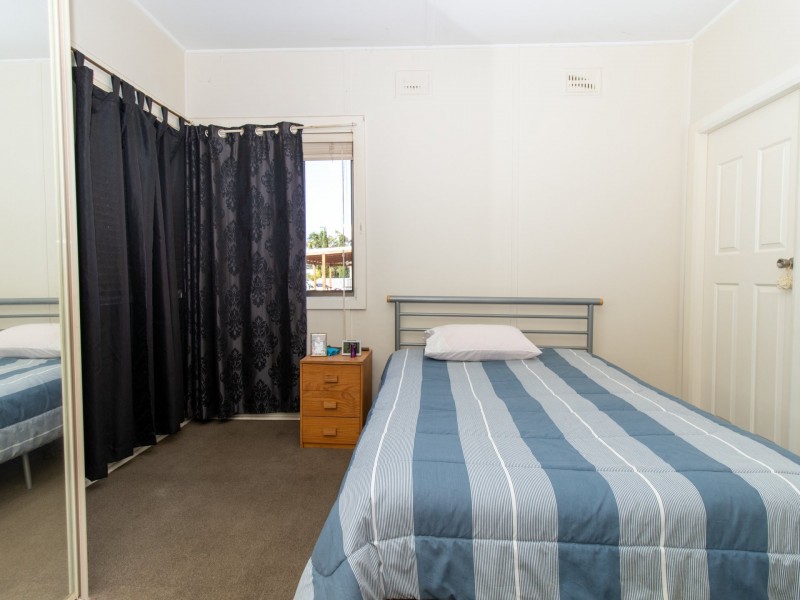 10 Banksia Street, Sussex Inlet NSW 2540