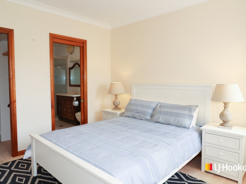 27 Cormorant Avenue, Sussex Inlet NSW 2540