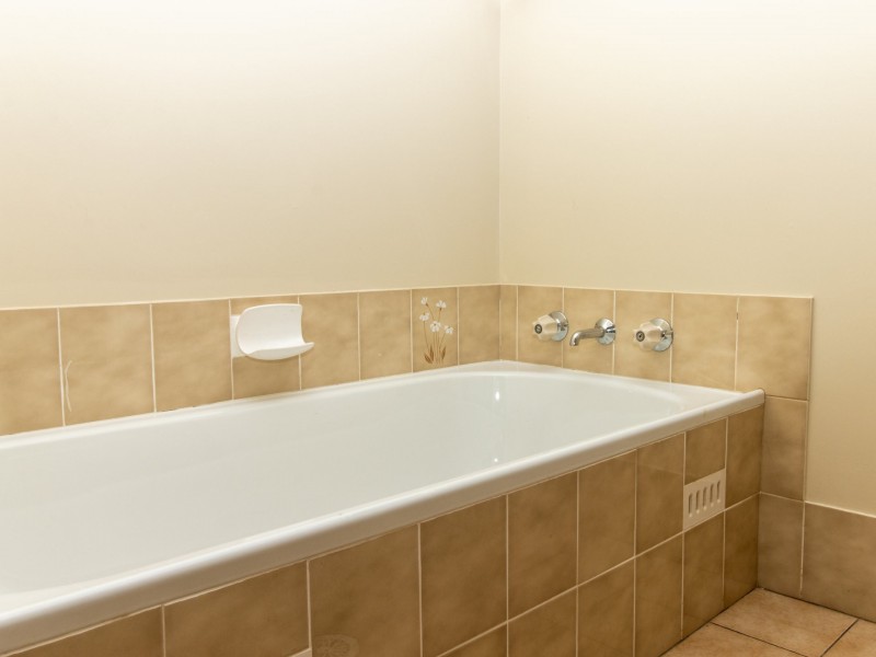 5 Driftwood Ave, Sussex Inlet NSW 2540