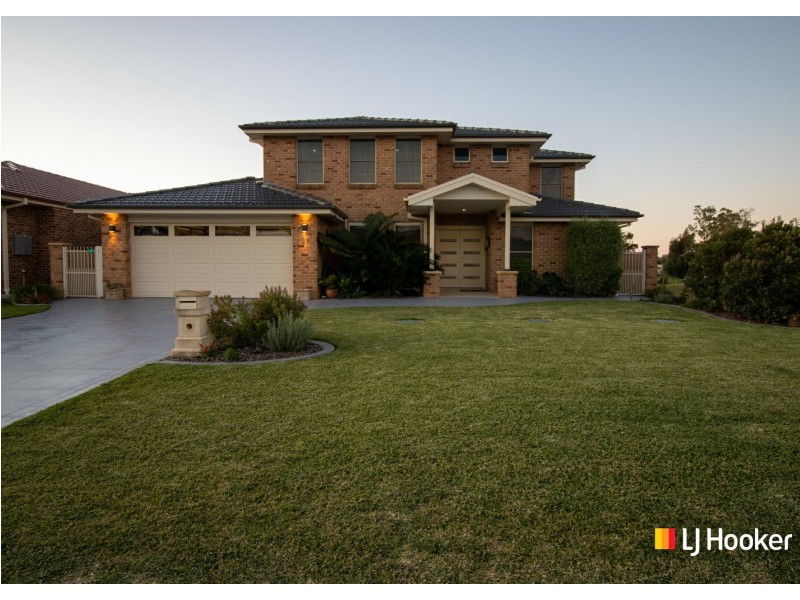 39 Whimbrel Drive, Sussex Inlet NSW 2540