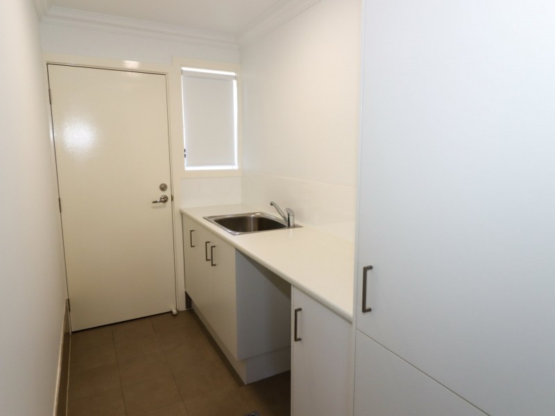 5 Lancing Avenue, Sussex Inlet NSW 2540