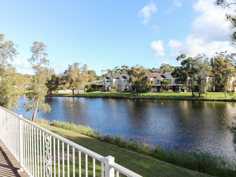 58-60 Jacobs Drive, Sussex Inlet NSW 2540