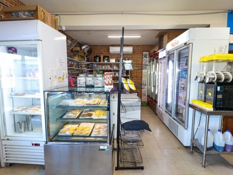 Seacrest General Store/30 Sussex Road, Sussex Inlet NSW 2540