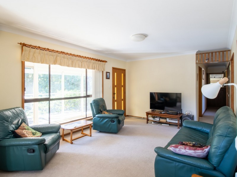 34 River Road, Sussex Inlet NSW 2540