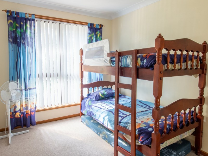 34 River Road, Sussex Inlet NSW 2540