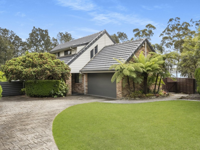 38 River Road, Sussex Inlet NSW 2540