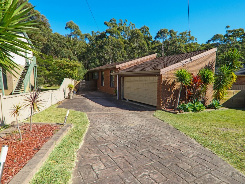 23 Suncrest Avenue, Sussex Inlet NSW 2540