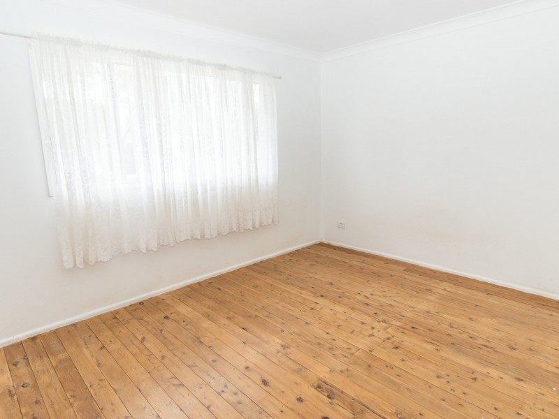 2 Suncrest Avenue, Sussex Inlet NSW 2540
