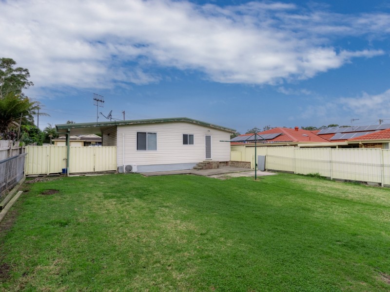 49 Tradewinds Avenue, Sussex Inlet NSW 2540