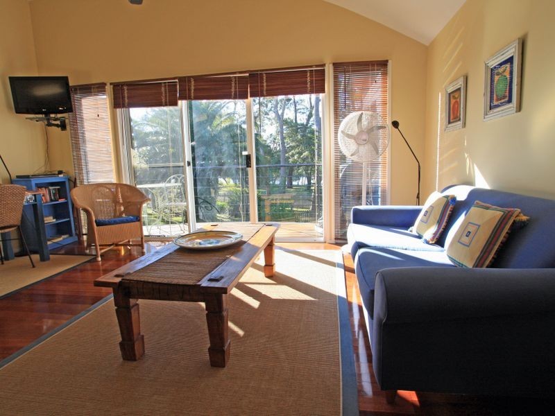 2/187A Jacobs Drive, Sussex Inlet NSW 2540
