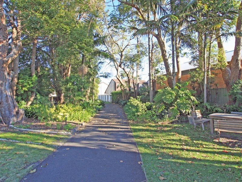 2/187A Jacobs Drive, Sussex Inlet NSW 2540