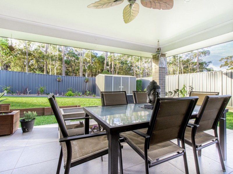 1 Peacehaven Way, Sussex Inlet NSW 2540