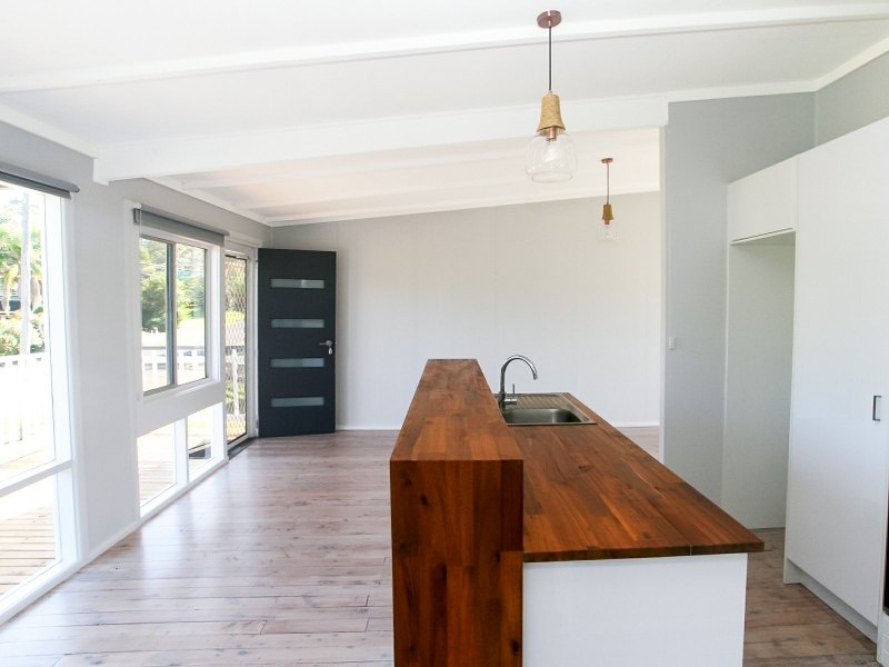 22 Beachview Avenue, Berrara NSW 2540