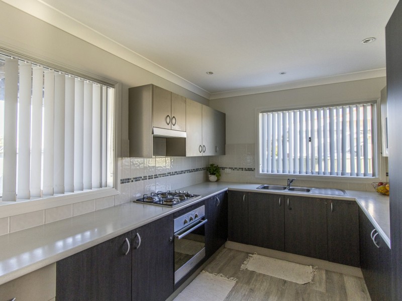 40 Glanville Road, Sussex Inlet NSW 2540