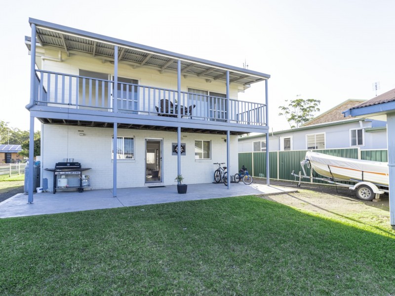 40 Glanville Road, Sussex Inlet NSW 2540
