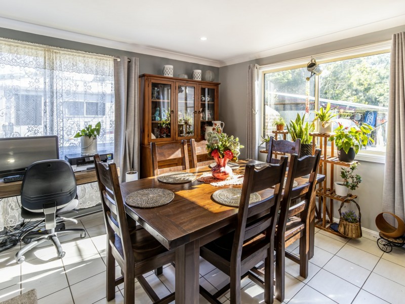 17 Glanville Road, Sussex Inlet NSW 2540