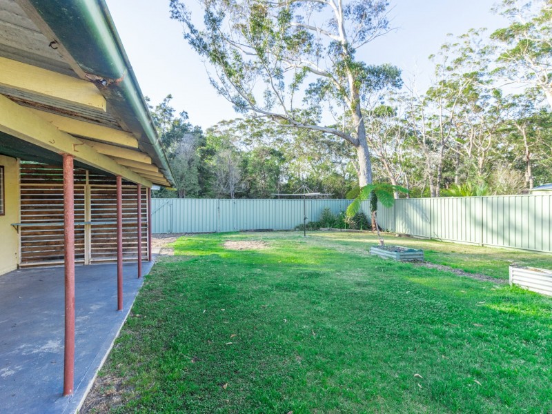 17 Glanville Road, Sussex Inlet NSW 2540