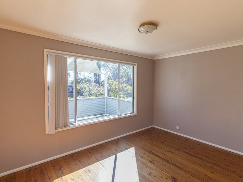 30 Ray Street, Sussex Inlet NSW 2540