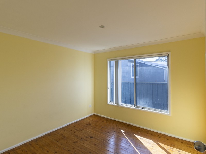 30 Ray Street, Sussex Inlet NSW 2540