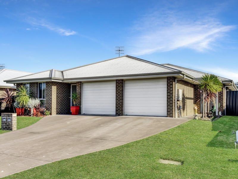 14 Chichester Road, Sussex Inlet NSW 2540