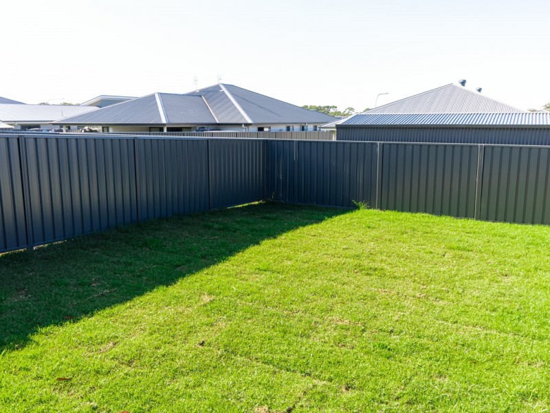41b Lancing Avenue, Sussex Inlet NSW 2540