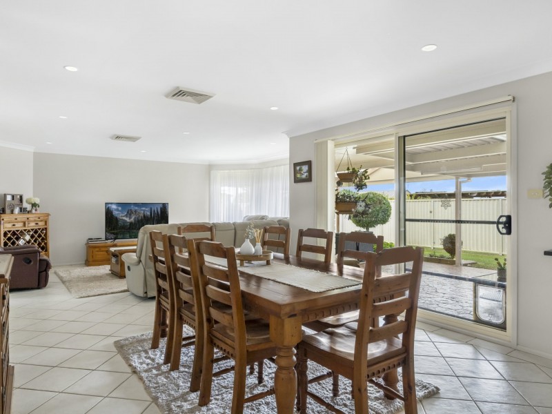 9 Avocet Street, Sussex Inlet NSW 2540