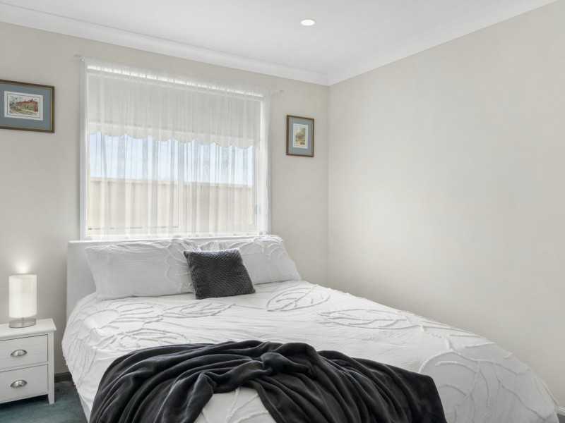 9 Avocet Street, Sussex Inlet NSW 2540