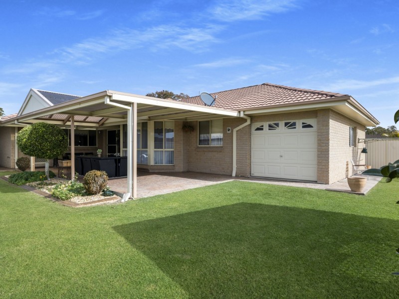 9 Avocet Street, Sussex Inlet NSW 2540