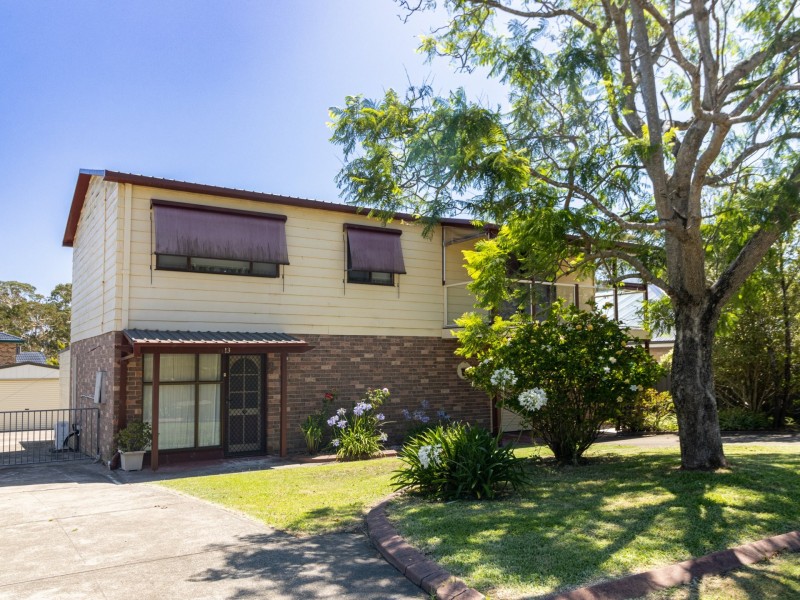 13 Justfield Drive, Sussex Inlet NSW 2540