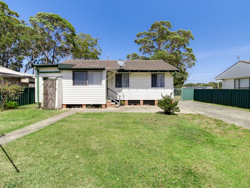 54 Tradewinds Avenue, Sussex Inlet NSW 2540