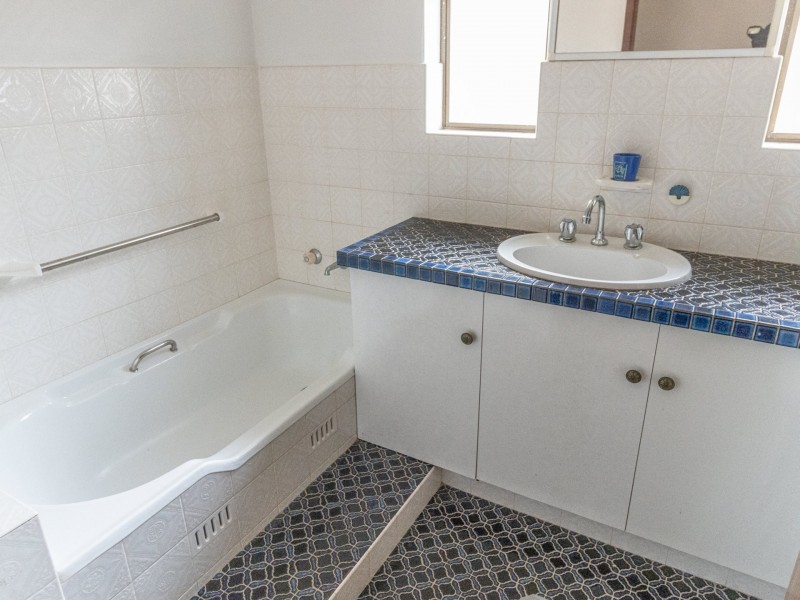 18 Sundowner Avenue, Berrara NSW 2540