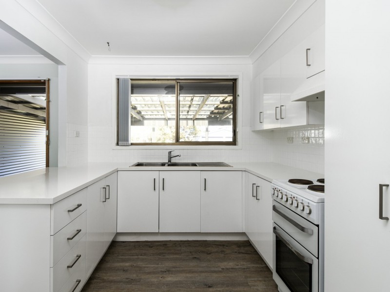 135 River Road, Sussex Inlet NSW 2540