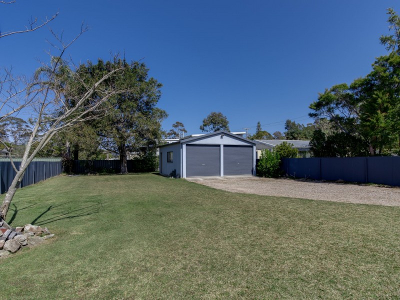 135 River Road, Sussex Inlet NSW 2540