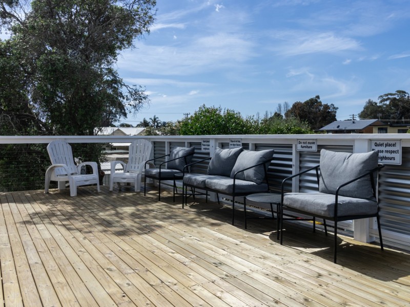 5 Riviera Avenue, Sussex Inlet NSW 2540